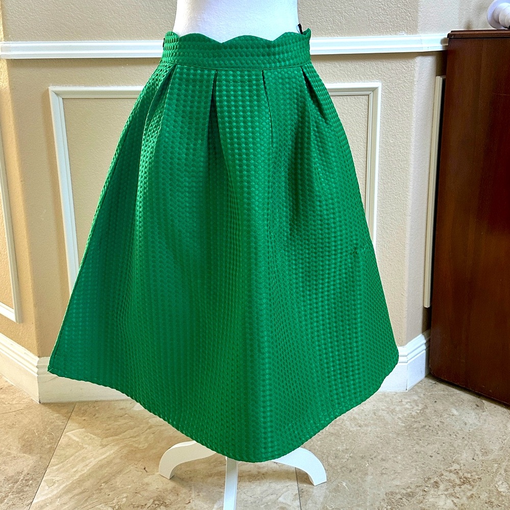 Green flare skirt size medium large